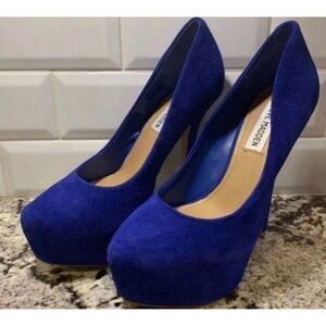 Steve Madden Heels Size 7.5
